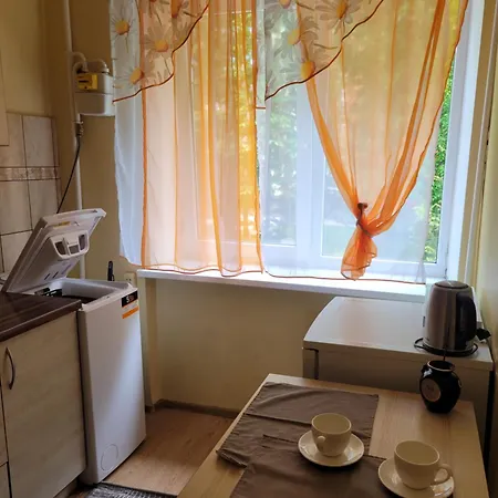 Chestnut Blossom Flat